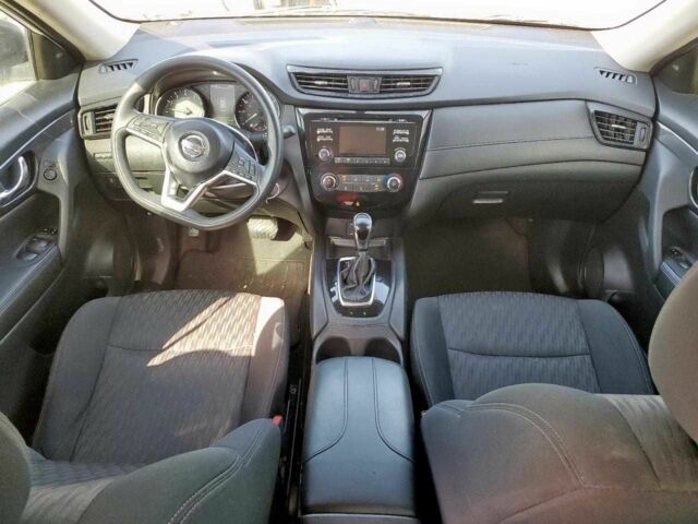 Ниссан Rogue 2017 в Днепре (Днепропетровске) на Automoto.ua Белый Ниссан Rogue, объемом двигателя 2.5 л и пробегом 102 тыс. км за 2100 $, фото 7 на Automoto.ua