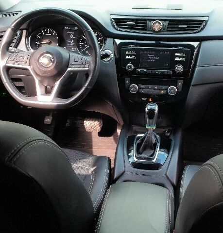 Білий Ніссан Rogue, об'ємом двигуна 2.5 л та пробігом 74 тис. км за 15018 $, фото 6 на Automoto.ua