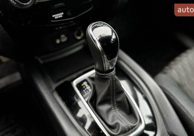 Белый Ниссан Rogue, объемом двигателя 2.5 л и пробегом 120 тыс. км за 13900 $, фото 23 на Automoto.ua