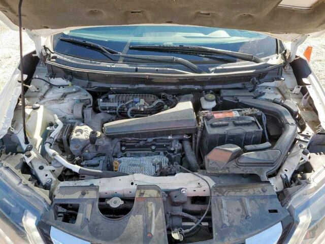 Ниссан Rogue 2017 в Днепре (Днепропетровске) на Automoto.ua Белый Ниссан Rogue, объемом двигателя 2.5 л и пробегом 102 тыс. км за 2100 $, фото 10 на Automoto.ua