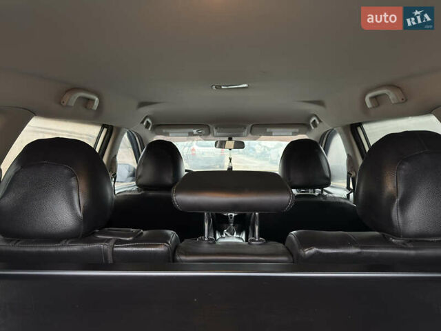 Белый Ниссан Rogue, объемом двигателя 2.49 л и пробегом 140 тыс. км за 11500 $, фото 14 на Automoto.ua