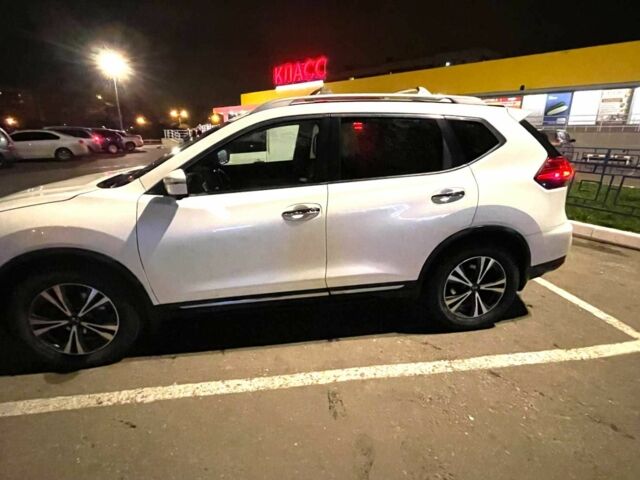 Білий Ніссан Rogue, об'ємом двигуна 2.5 л та пробігом 123 тис. км за 15000 $, фото 1 на Automoto.ua