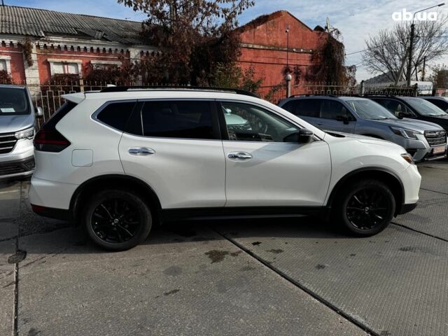 Белый Ниссан Rogue, объемом двигателя 2.5 л и пробегом 178 тыс. км за 14680 $, фото 7 на Automoto.ua