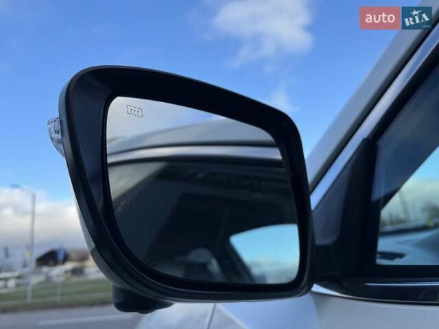 Белый Ниссан Rogue, объемом двигателя 2.5 л и пробегом 81 тыс. км за 17500 $, фото 9 на Automoto.ua