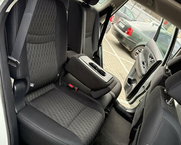 Білий Ніссан Rogue, об'ємом двигуна 2.5 л та пробігом 151 тис. км за 12950 $, фото 52 на Automoto.ua