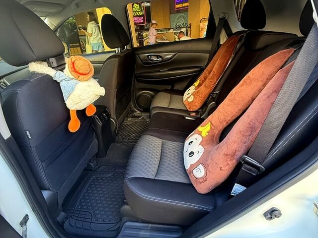 Білий Ніссан Rogue, об'ємом двигуна 2.5 л та пробігом 59 тис. км за 15800 $, фото 5 на Automoto.ua