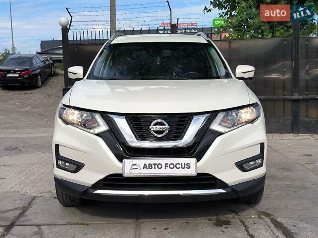 Белый Ниссан Rogue, объемом двигателя 2.49 л и пробегом 112 тыс. км за 14290 $, фото 1 на Automoto.ua