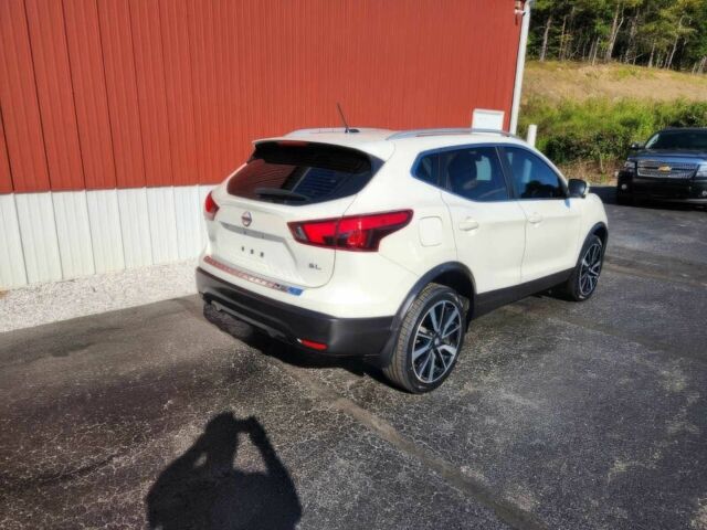 Білий Ніссан Rogue, об'ємом двигуна 2 л та пробігом 57 тис. км за 2850 $, фото 4 на Automoto.ua