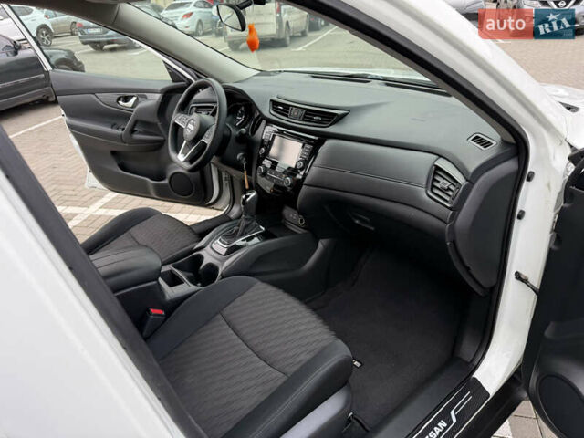 Білий Ніссан Rogue, об'ємом двигуна 2.5 л та пробігом 151 тис. км за 12950 $, фото 46 на Automoto.ua
