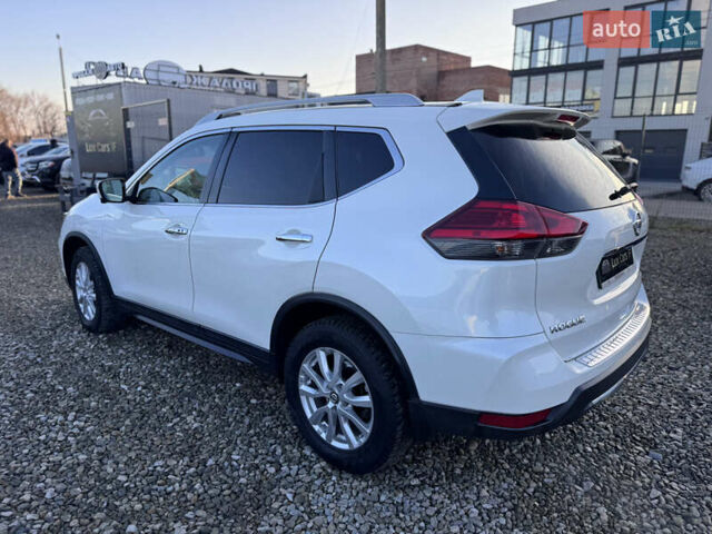 Белый Ниссан Rogue, объемом двигателя 2.5 л и пробегом 151 тыс. км за 14300 $, фото 6 на Automoto.ua