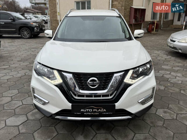 Белый Ниссан Rogue, объемом двигателя 2.49 л и пробегом 133 тыс. км за 13900 $, фото 1 на Automoto.ua