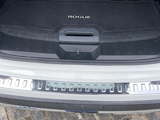 Білий Ніссан Rogue, об'ємом двигуна 2.5 л та пробігом 112 тис. км за 14900 $, фото 11 на Automoto.ua