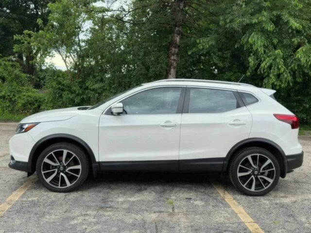 Белый Ниссан Rogue, объемом двигателя 2 л и пробегом 60 тыс. км за 3100 $, фото 5 на Automoto.ua