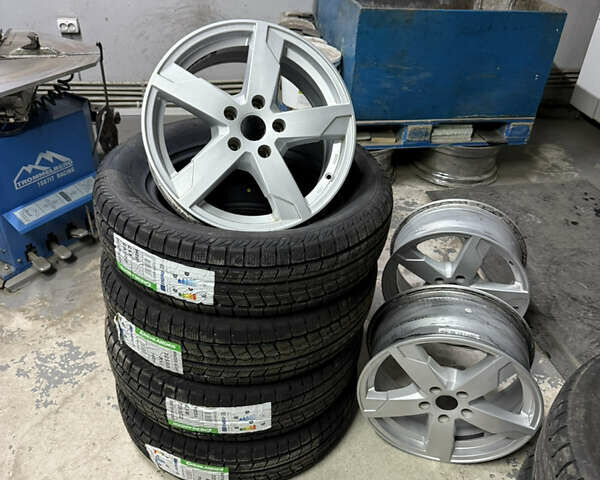 Білий Ніссан Rogue, об'ємом двигуна 2.5 л та пробігом 151 тис. км за 12950 $, фото 67 на Automoto.ua