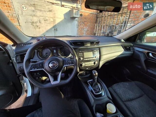 Білий Ніссан Rogue, об'ємом двигуна 2.49 л та пробігом 91 тис. км за 14100 $, фото 10 на Automoto.ua
