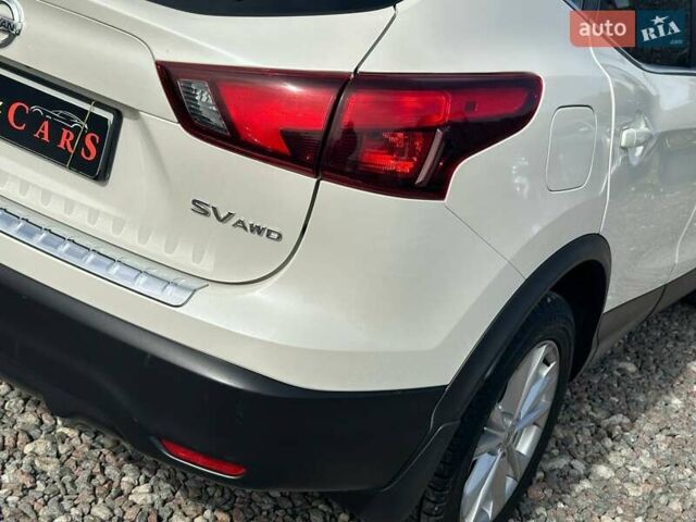 Білий Ніссан Rogue, об'ємом двигуна 2 л та пробігом 104 тис. км за 16600 $, фото 9 на Automoto.ua