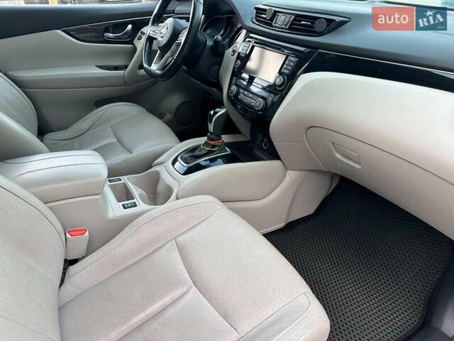 Білий Ніссан Rogue, об'ємом двигуна 2 л та пробігом 110 тис. км за 15290 $, фото 15 на Automoto.ua