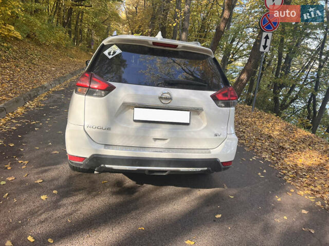 Белый Ниссан Rogue, объемом двигателя 2.49 л и пробегом 89 тыс. км за 16900 $, фото 1 на Automoto.ua