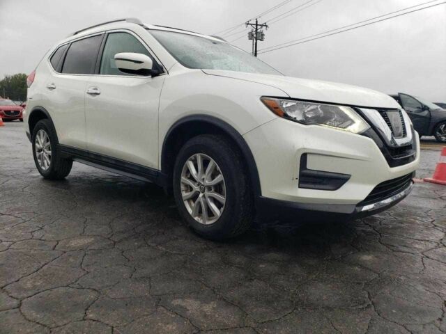 Белый Ниссан Rogue, объемом двигателя 2.5 л и пробегом 73 тыс. км за 2200 $, фото 3 на Automoto.ua