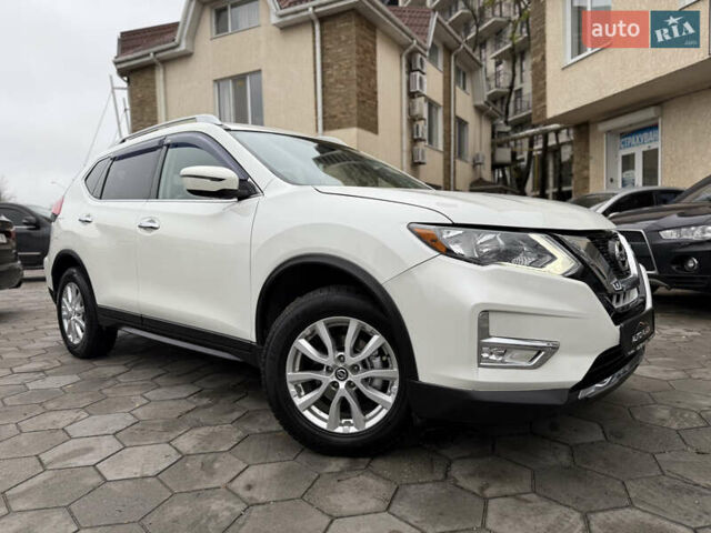 Белый Ниссан Rogue, объемом двигателя 2.49 л и пробегом 133 тыс. км за 13900 $, фото 13 на Automoto.ua