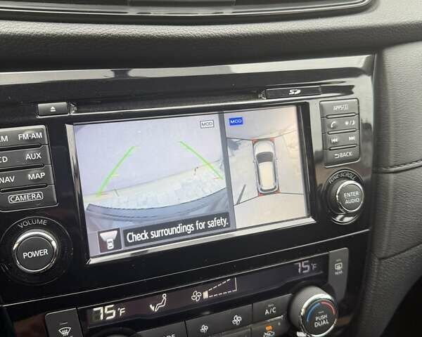 Ніссан Rogue 2017 у Вінниці на Automoto.ua Білий Ніссан Rogue, об'ємом двигуна 2.49 л та пробігом 161 тис. км за 14300 $, фото 11 на Automoto.ua