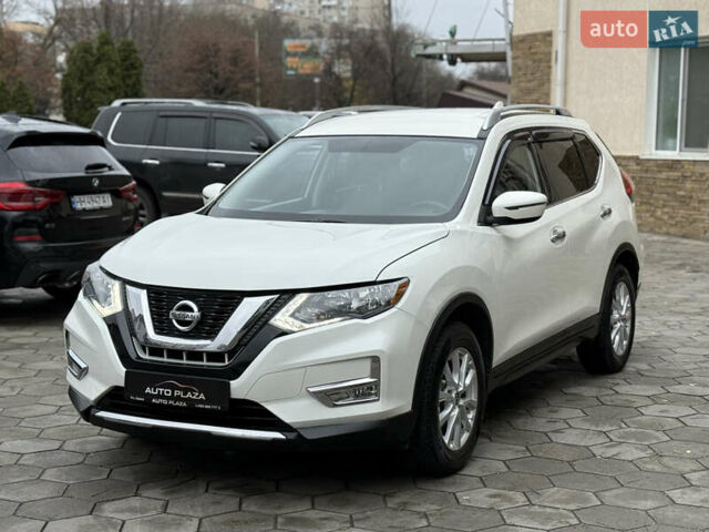 Белый Ниссан Rogue, объемом двигателя 2.49 л и пробегом 133 тыс. км за 13900 $, фото 4 на Automoto.ua