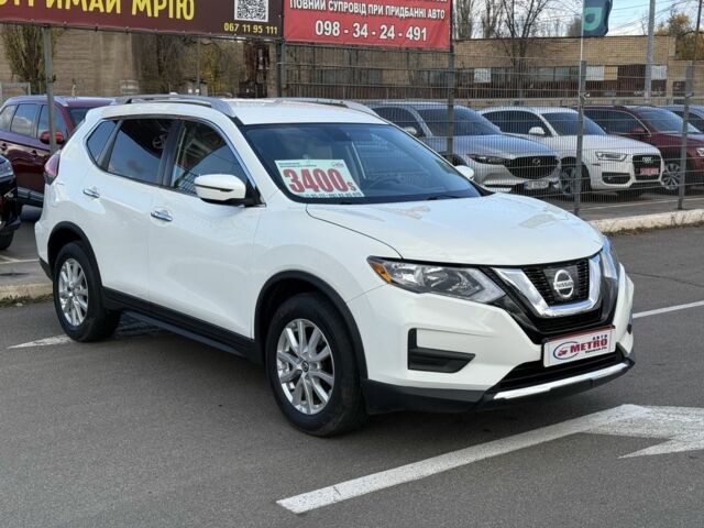 Белый Ниссан Rogue, объемом двигателя 2.5 л и пробегом 119 тыс. км за 12800 $, фото 1 на Automoto.ua