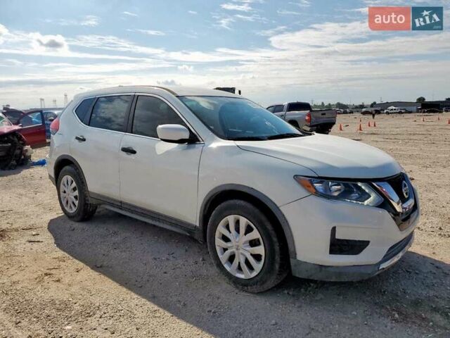 Белый Ниссан Rogue, объемом двигателя 2.5 л и пробегом 102 тыс. км за 2100 $, фото 3 на Automoto.ua