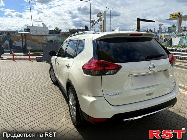 Білий Ніссан Rogue, об'ємом двигуна 2.5 л та пробігом 59 тис. км за 15800 $, фото 2 на Automoto.ua