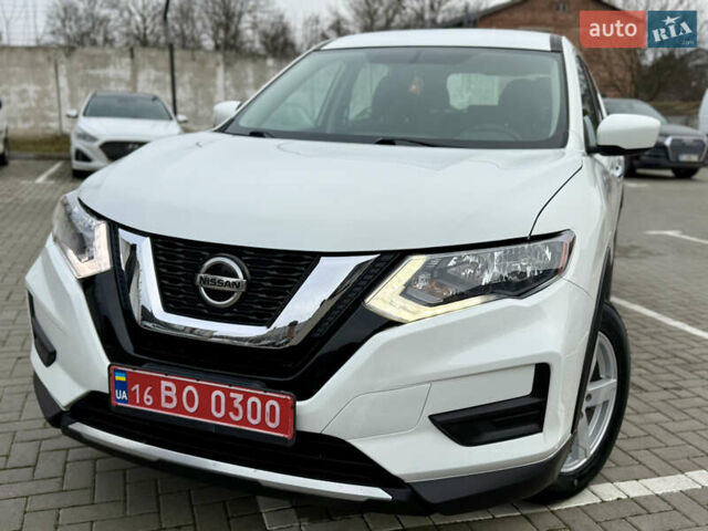 Білий Ніссан Rogue, об'ємом двигуна 2.5 л та пробігом 151 тис. км за 12950 $, фото 38 на Automoto.ua