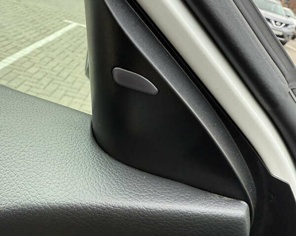 Білий Ніссан Rogue, об'ємом двигуна 2.5 л та пробігом 151 тис. км за 12950 $, фото 65 на Automoto.ua