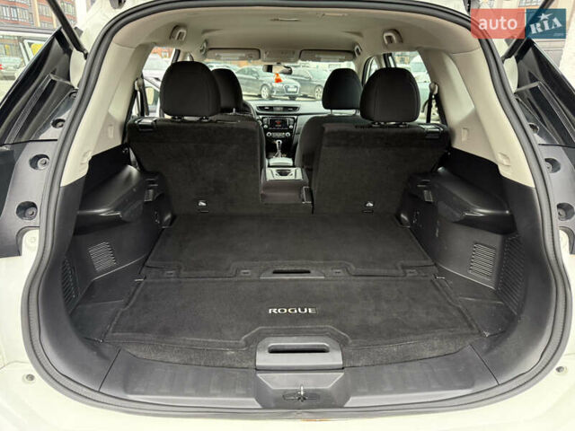 Білий Ніссан Rogue, об'ємом двигуна 2.5 л та пробігом 151 тис. км за 12950 $, фото 56 на Automoto.ua
