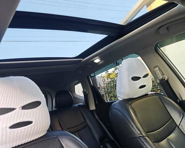 Белый Ниссан Rogue, объемом двигателя 2.49 л и пробегом 140 тыс. км за 15499 $, фото 11 на Automoto.ua