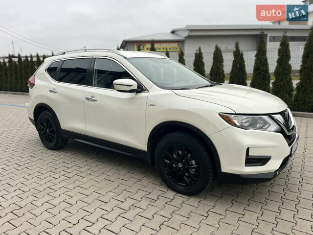 Белый Ниссан Rogue, объемом двигателя 2.5 л и пробегом 120 тыс. км за 14300 $, фото 36 на Automoto.ua