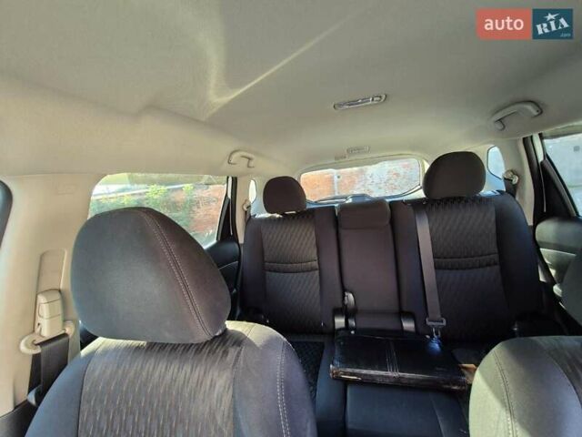 Білий Ніссан Rogue, об'ємом двигуна 2.49 л та пробігом 91 тис. км за 14100 $, фото 15 на Automoto.ua