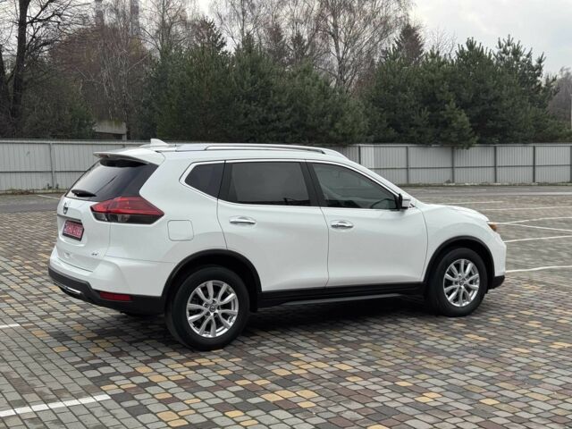 Белый Ниссан Rogue, объемом двигателя 2.5 л и пробегом 113 тыс. км за 14999 $, фото 9 на Automoto.ua