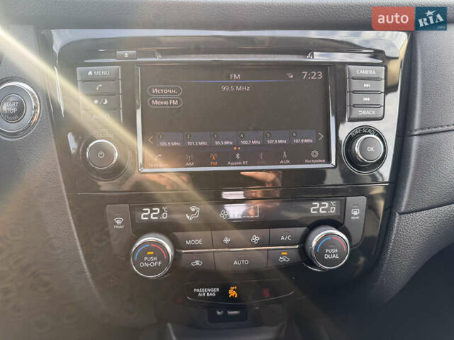 Белый Ниссан Rogue, объемом двигателя 2.49 л и пробегом 126 тыс. км за 15399 $, фото 16 на Automoto.ua