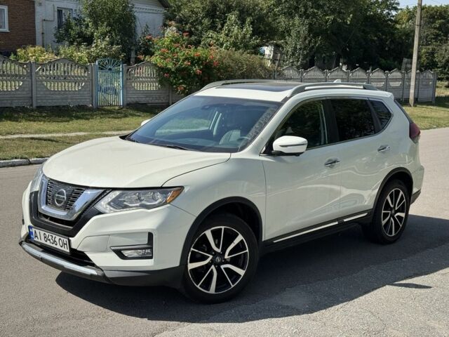 Білий Ніссан Rogue, об'ємом двигуна 2.5 л та пробігом 54 тис. км за 19500 $, фото 4 на Automoto.ua