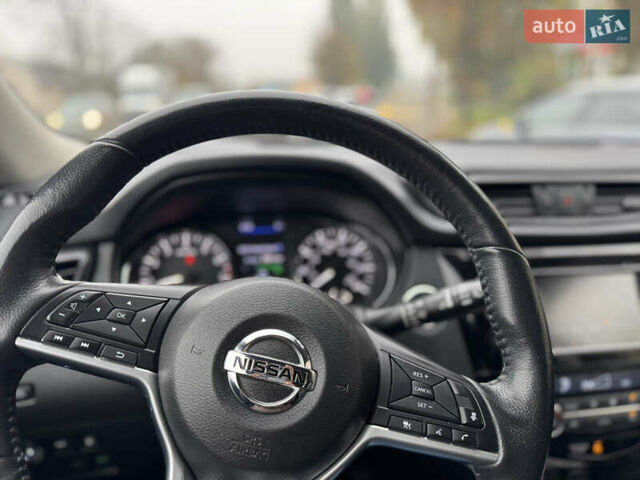 Белый Ниссан Rogue, объемом двигателя 2.49 л и пробегом 107 тыс. км за 15800 $, фото 13 на Automoto.ua