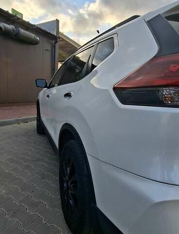 Білий Ніссан Rogue, об'ємом двигуна 2.49 л та пробігом 67 тис. км за 17400 $, фото 17 на Automoto.ua