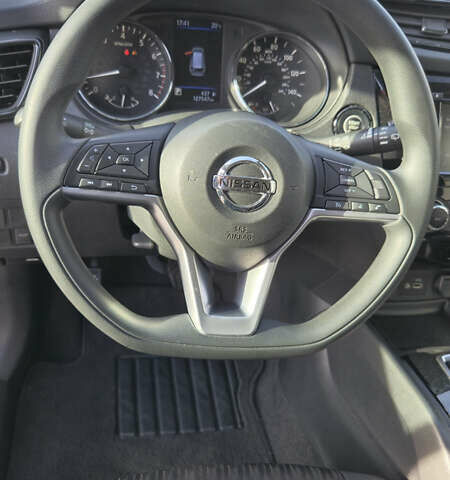 Белый Ниссан Rogue, объемом двигателя 2.49 л и пробегом 128 тыс. км за 15200 $, фото 7 на Automoto.ua