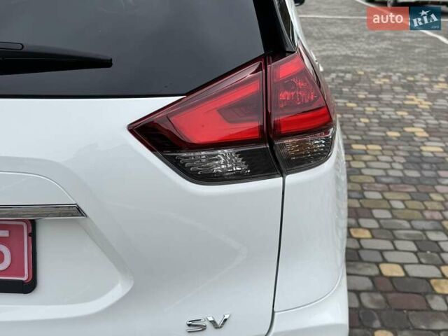 Белый Ниссан Rogue, объемом двигателя 2.5 л и пробегом 113 тыс. км за 14999 $, фото 75 на Automoto.ua