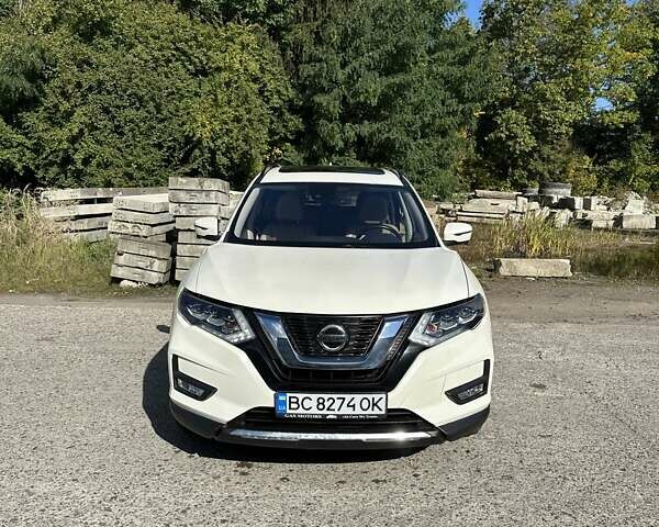 Белый Ниссан Rogue, объемом двигателя 2.49 л и пробегом 89 тыс. км за 18500 $, фото 5 на Automoto.ua