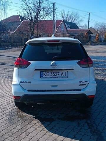 Білий Ніссан Rogue, об'ємом двигуна 2.49 л та пробігом 146 тис. км за 17300 $, фото 1 на Automoto.ua