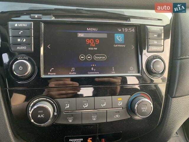 Білий Ніссан Rogue, об'ємом двигуна 2.49 л та пробігом 139 тис. км за 14800 $, фото 15 на Automoto.ua