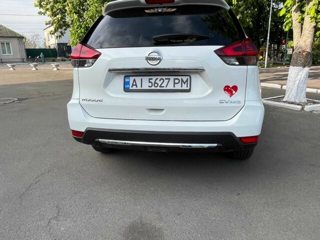 Белый Ниссан Rogue, объемом двигателя 2.5 л и пробегом 153 тыс. км за 16500 $, фото 11 на Automoto.ua