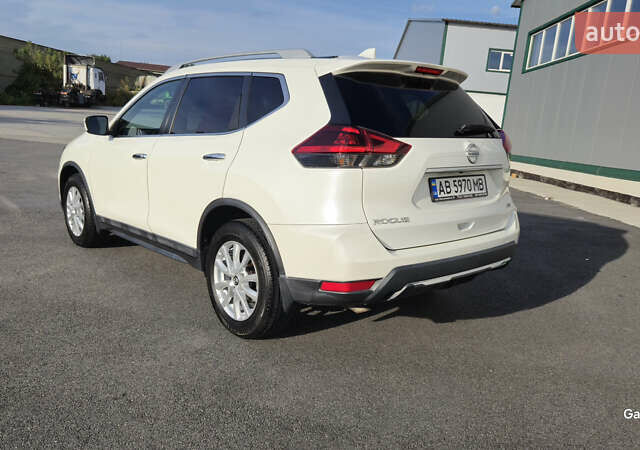 Белый Ниссан Rogue, объемом двигателя 2.49 л и пробегом 128 тыс. км за 15200 $, фото 9 на Automoto.ua