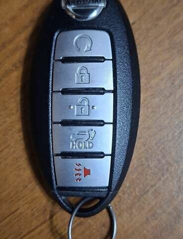 Білий Ніссан Rogue, об'ємом двигуна 2.49 л та пробігом 67 тис. км за 17400 $, фото 60 на Automoto.ua