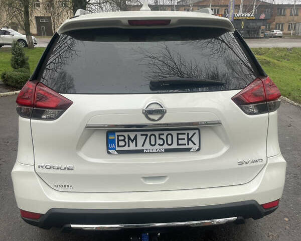 Белый Ниссан Rogue, объемом двигателя 2.49 л и пробегом 105 тыс. км за 16700 $, фото 4 на Automoto.ua