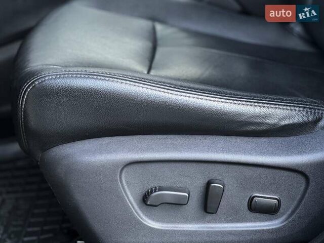 Белый Ниссан Rogue, объемом двигателя 2.49 л и пробегом 100 тыс. км за 15499 $, фото 52 на Automoto.ua